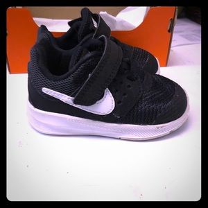 Toddler Nike shoes